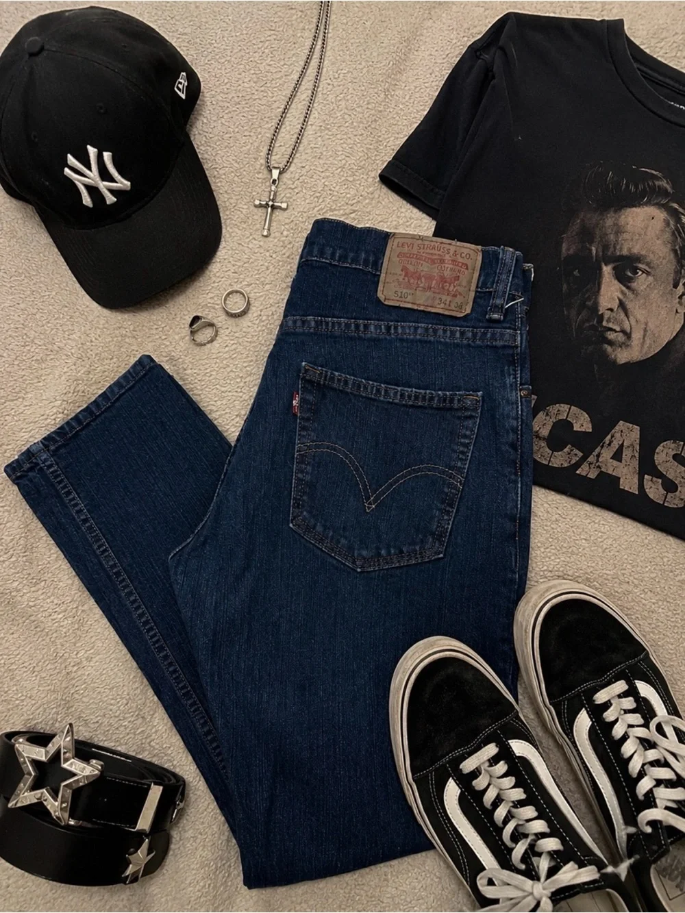 510 Super Skinny Distressed Jeans